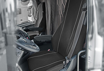 Passgenaue Bezüge für die erste Sitzreihe T1+T1  TAILOR MADE